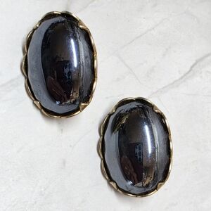 Vintage Black Cabochon Gold Tone Clip Earrings Bold Statement